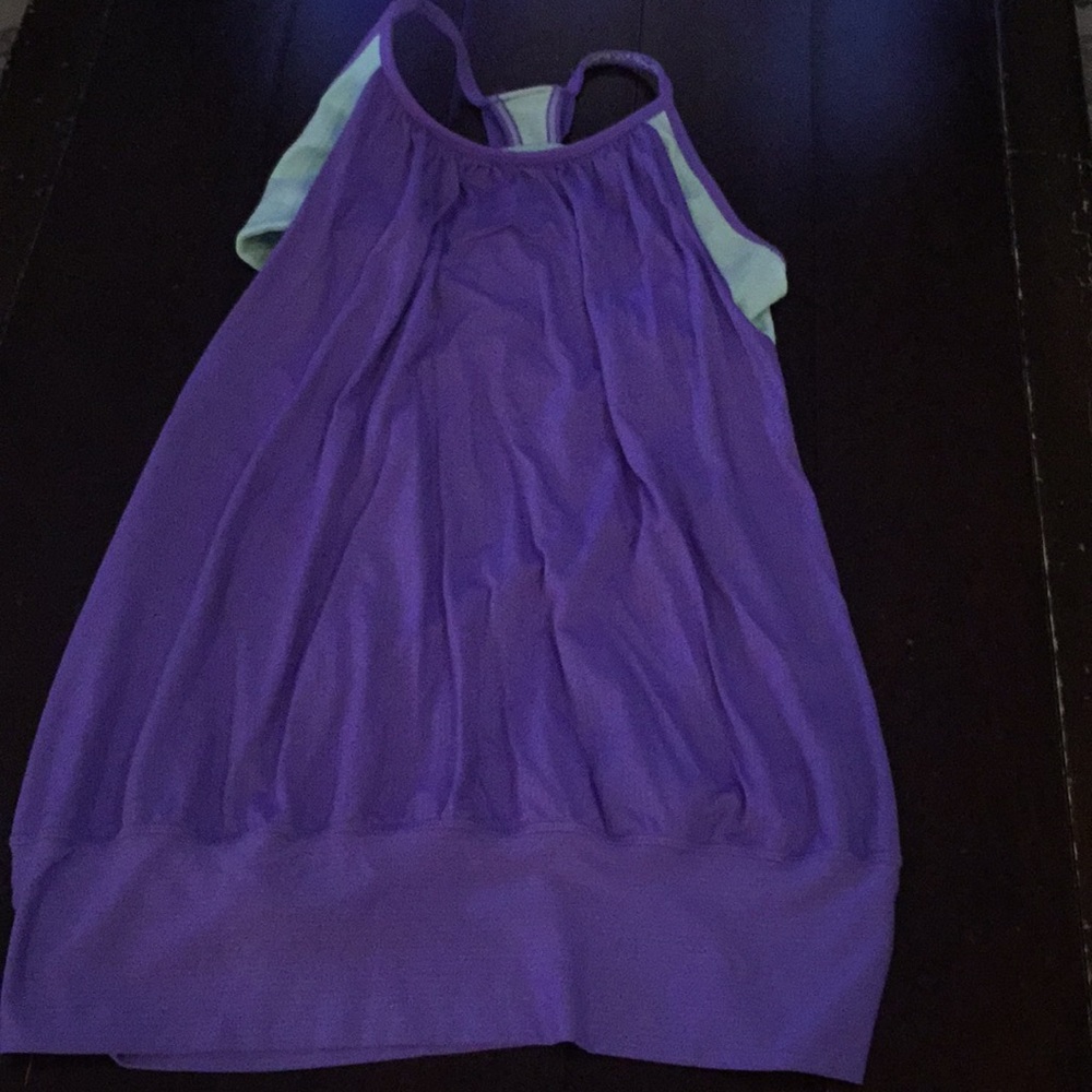Lululemon workout tank